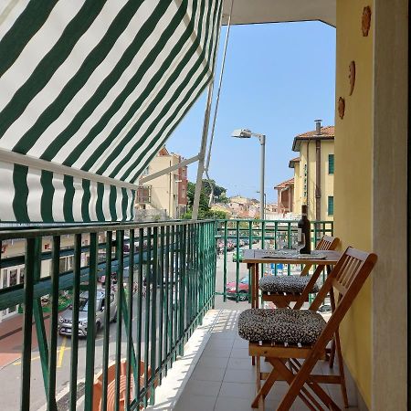 Apartamento La Casa Di Walter Levanto Exterior foto